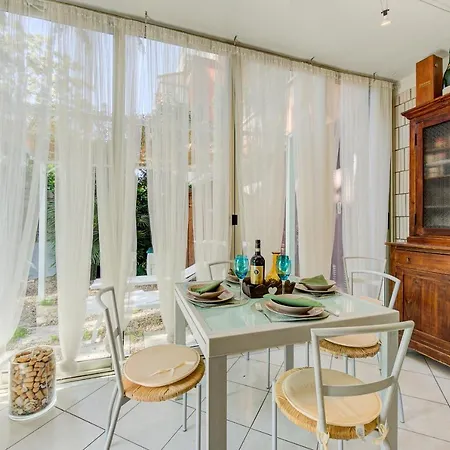 Appartement Toys With Garden And Sea View - Happy *