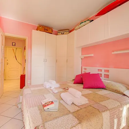 Toys With Garden And Sea View - Happy Daire Sanremo