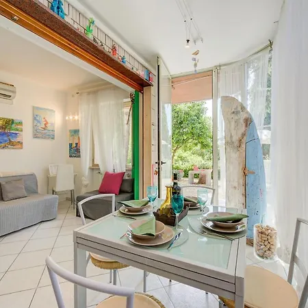 Toys With Garden And Sea View - Happy * Sanremo